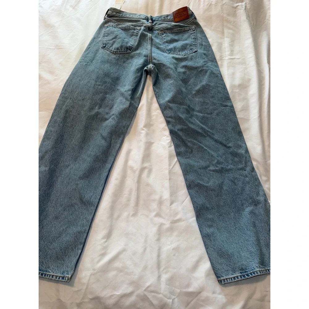 NWT Abercrombie & Fitch Mens Authentic Rigid Denim Baggy Jeans Light Wash 31x32
